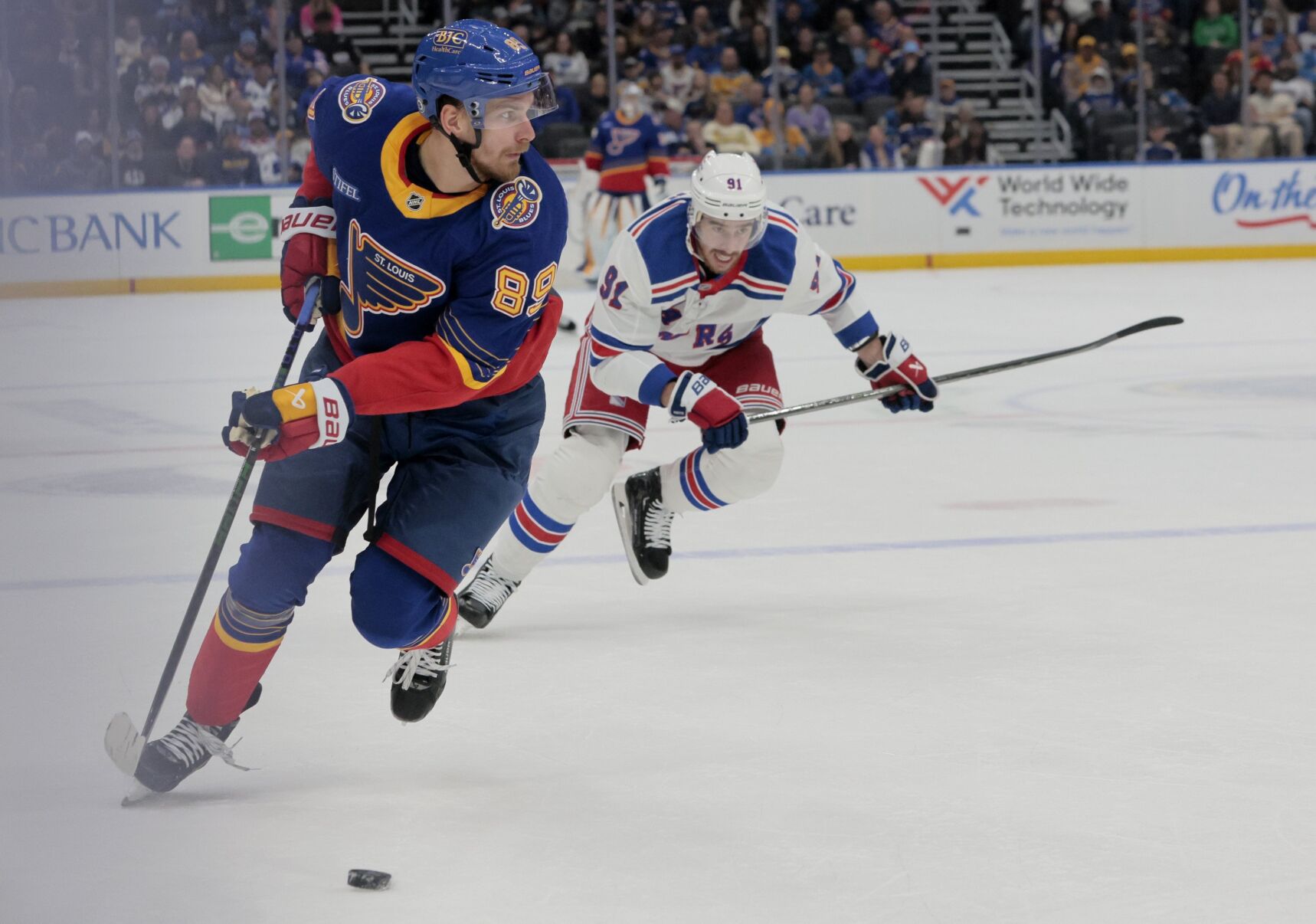 St. Louis Blues host New York Rangers